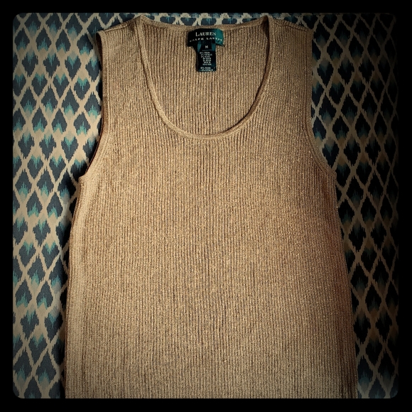 Pretty Ralph Lauren basic tank - Picture 1 of 2